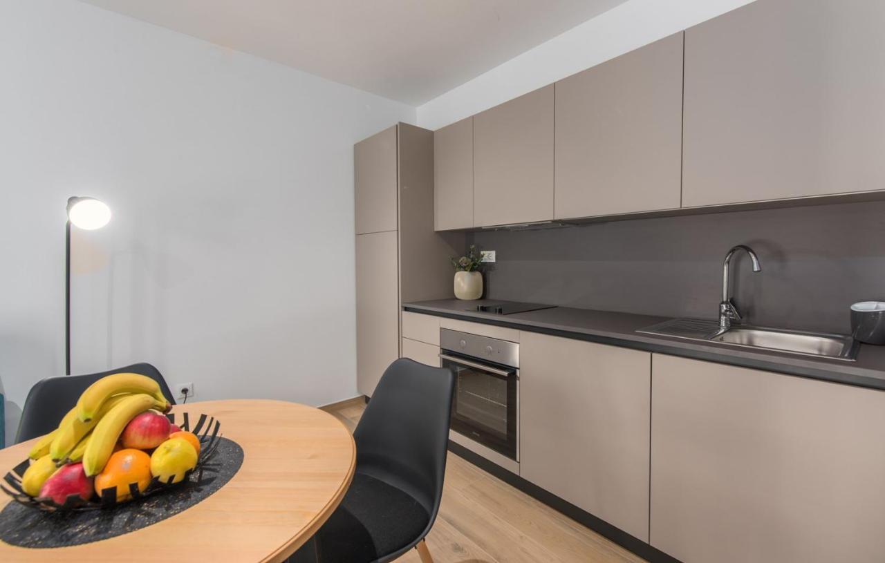 Apartment Vitamare 포레치 외부 사진